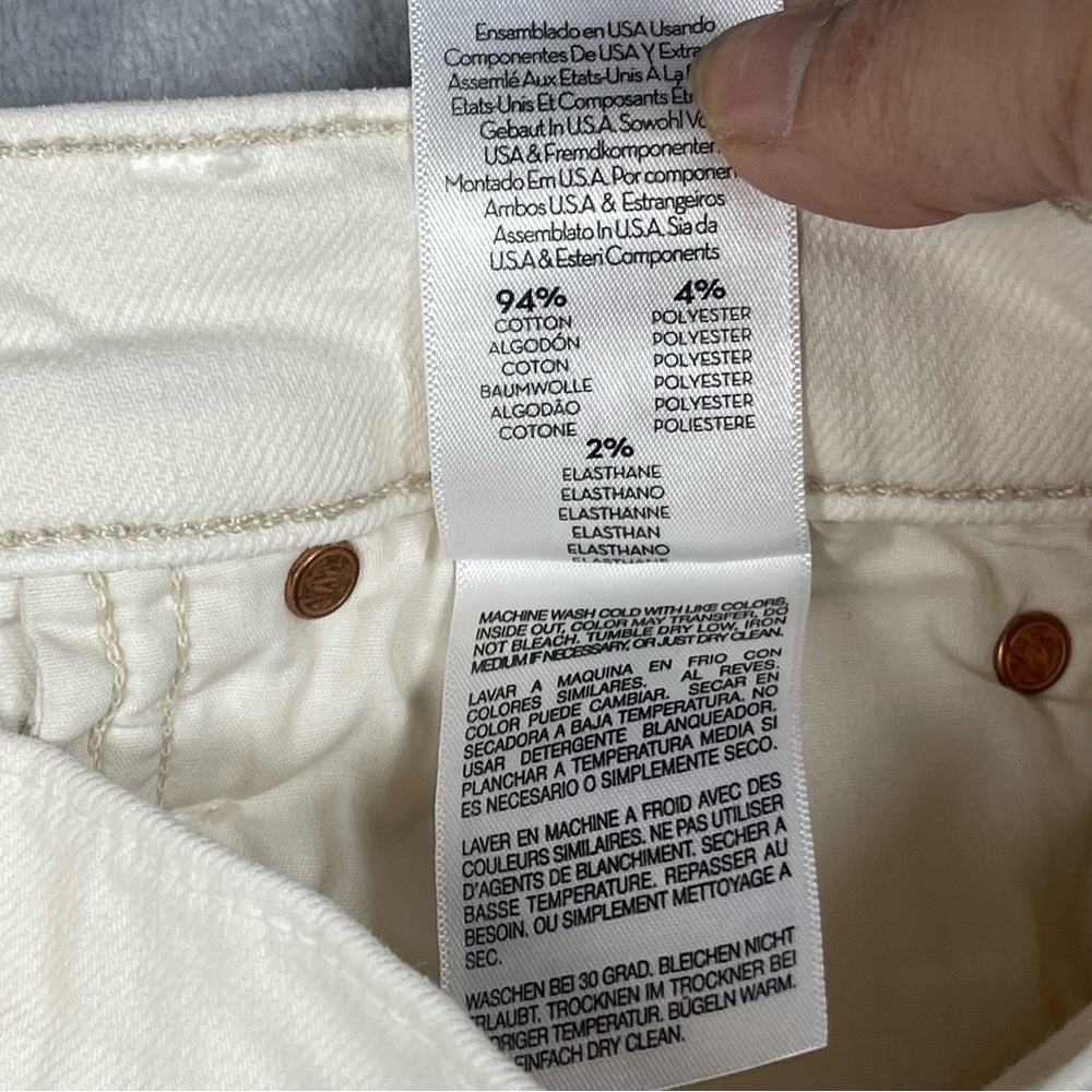 MOTHER White Ankle Crop Jeans - Picture 11 of 12